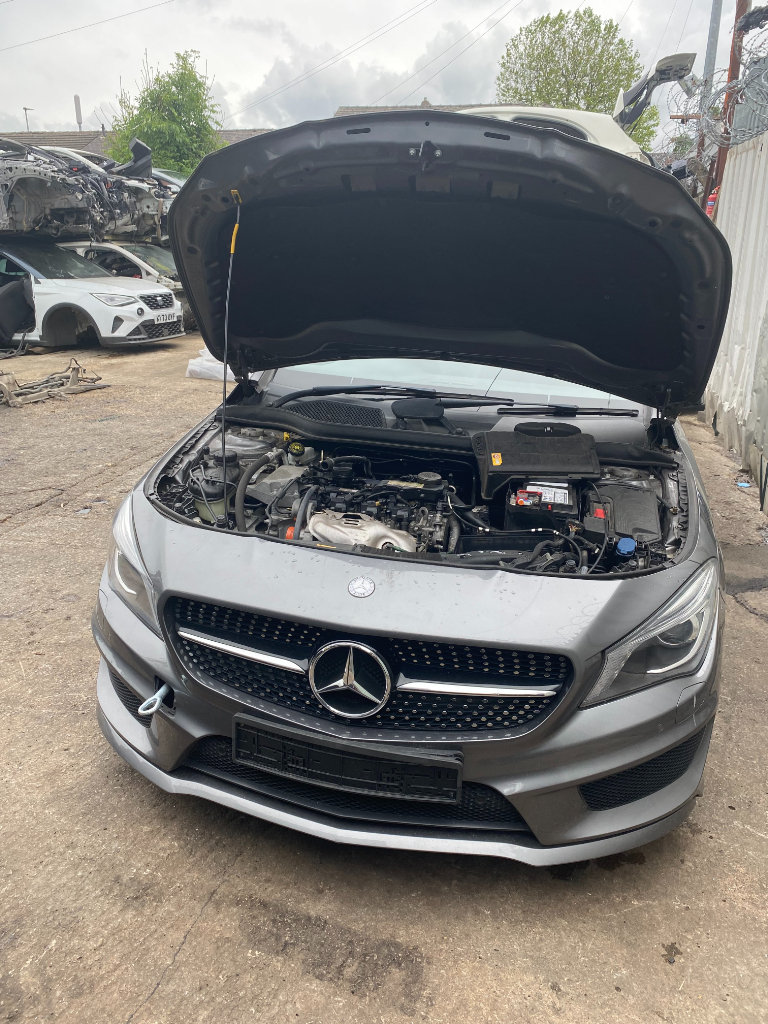 MERCEDES BENZ CLA 2013 - 2018 BREAKING SPARES AIRBAG LEATHER SEATS ALLOY DOORS AXLE HUBS CORNERS