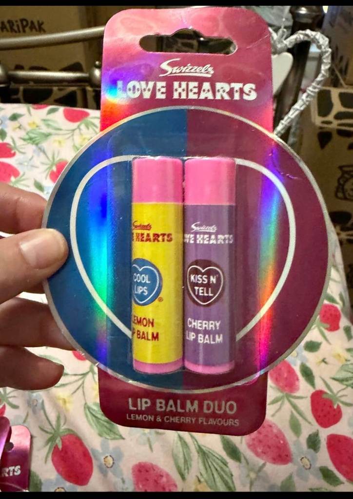 NEW Swizzels Love Hearts Lip Balm Duo - Lemon & Cherry