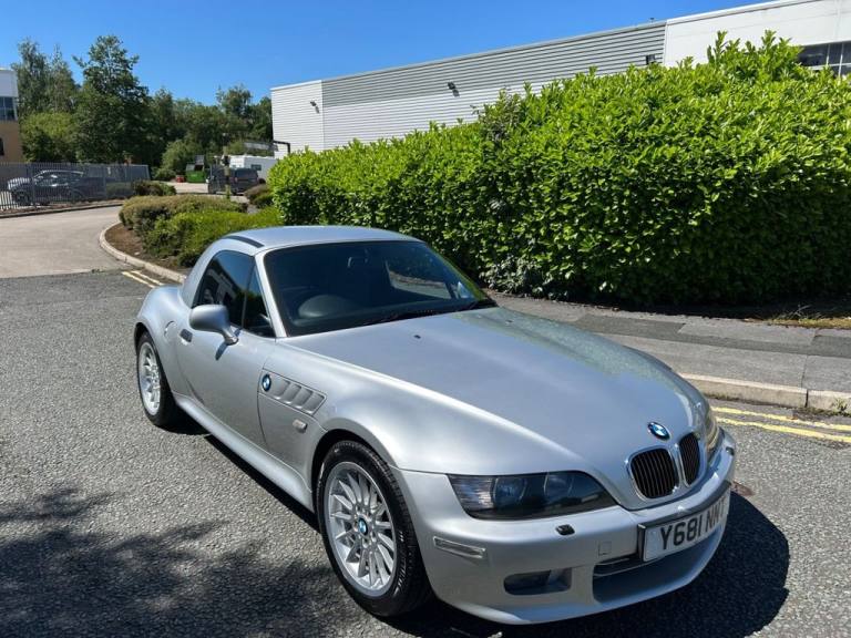 2001 BMW Z3 3.0i Roadster 2dr Petrol Manual (228 g/km, 231 bhp)-STUNNING LOW MILEAGE EX Convertib...
