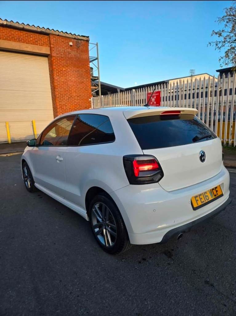 Volkswagen Polo R Line 2016 1.2Tsi 3DR vw polo