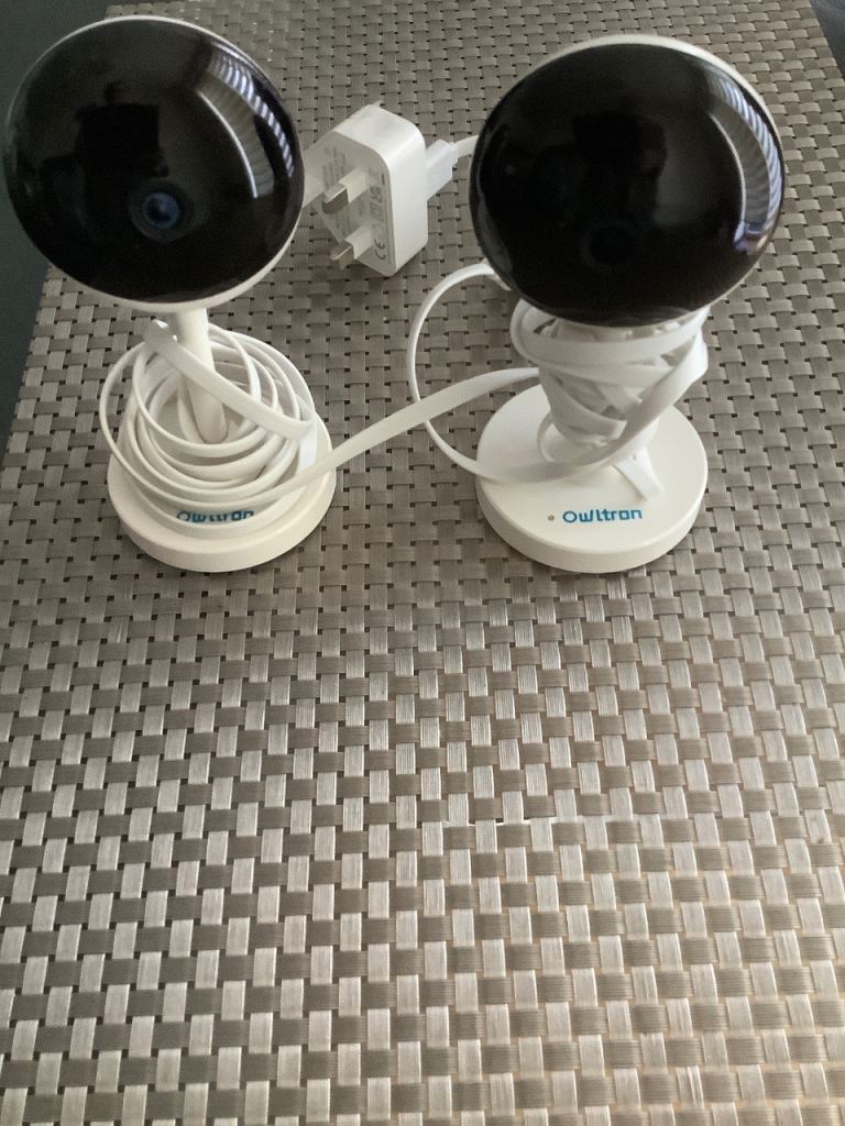 Owltron indoor Wi-Fi security camera 2 pcc