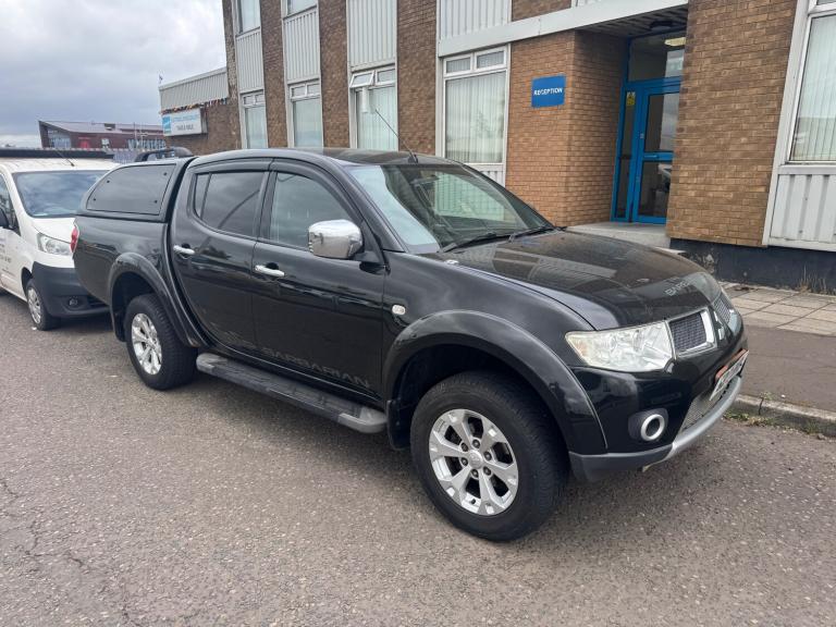 2013 Mitsubishi L200 DOUBLE CAB DI-D BARBARIAN 4WD AUTOMATIC 176BHP PICK UP Diesel Automatic