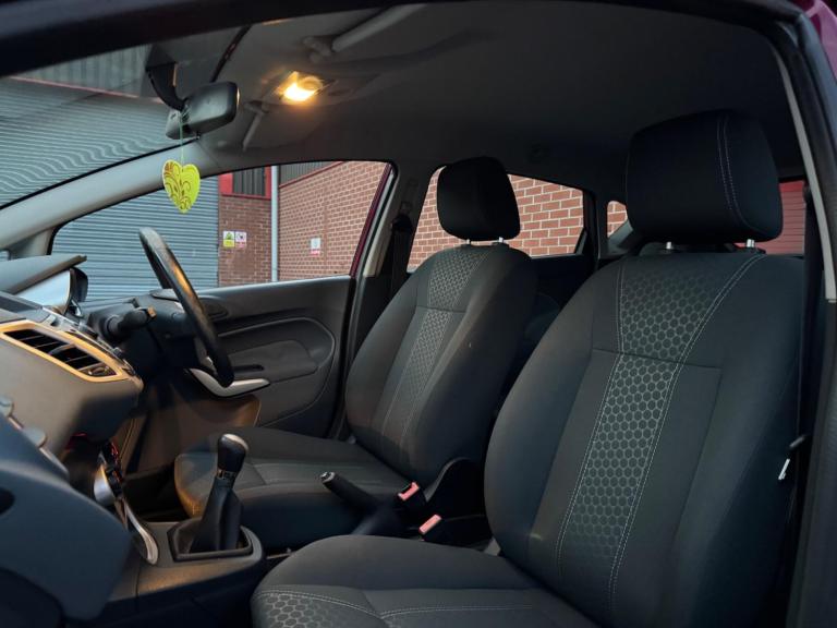 2010 Ford Fiesta 1.4 Zetec 5dr HATCHBACK PETROL Manual