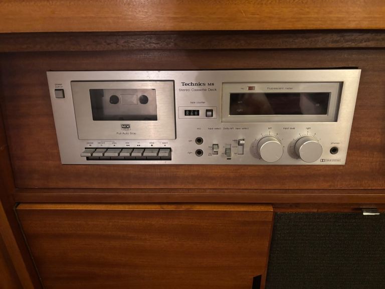 Technic stereo receiver + cassette deck + 2 large speakers