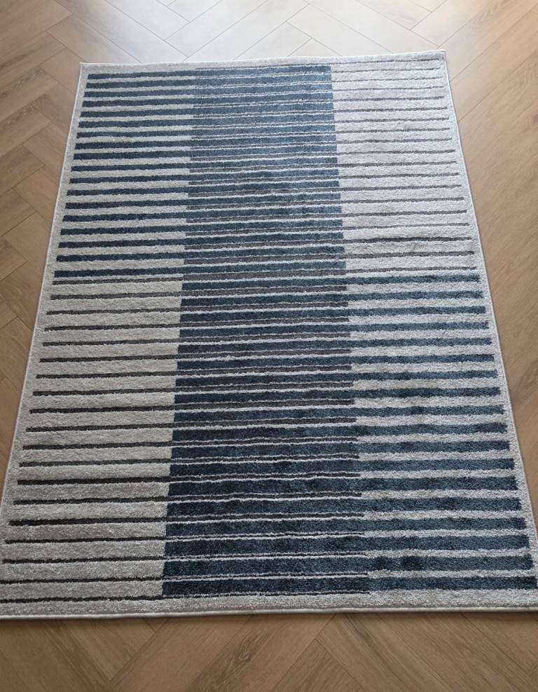 Brand new Rio Strike Navy Rug - Dunelm 
