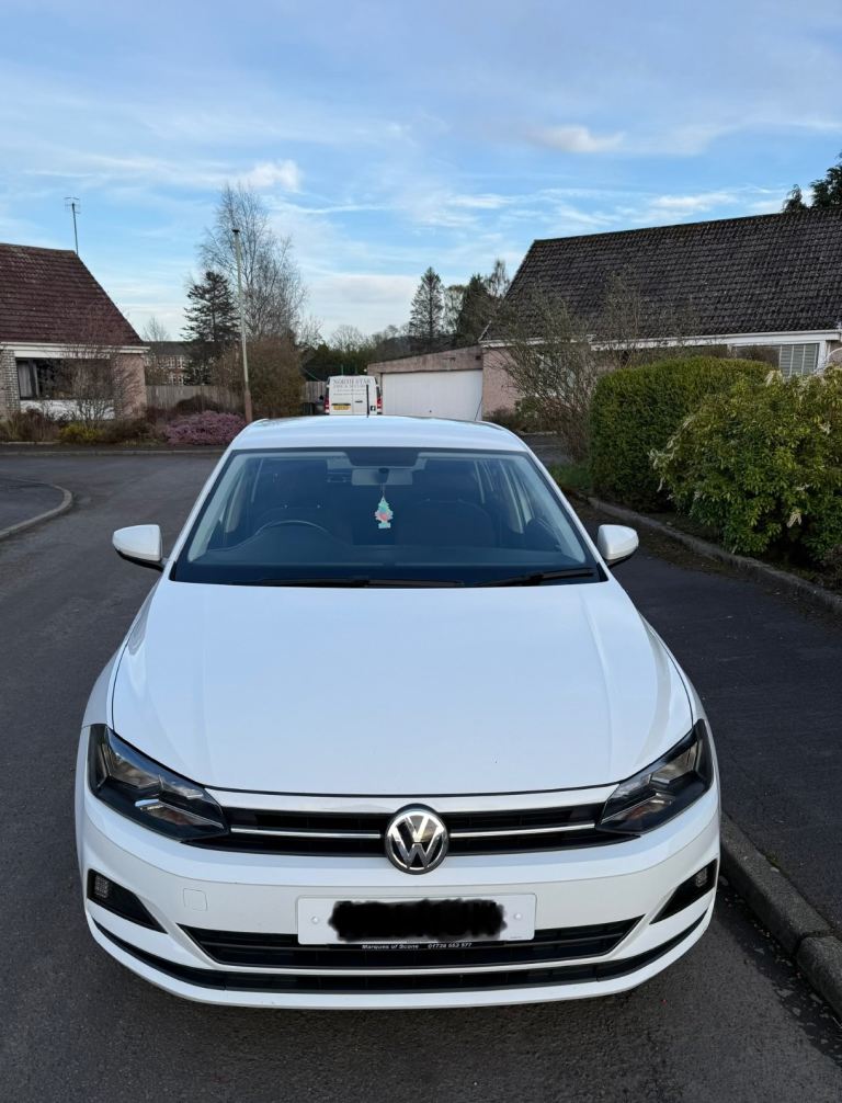 Volkswagen Polo 1.0 68 Plate - White - Apple CarPlay