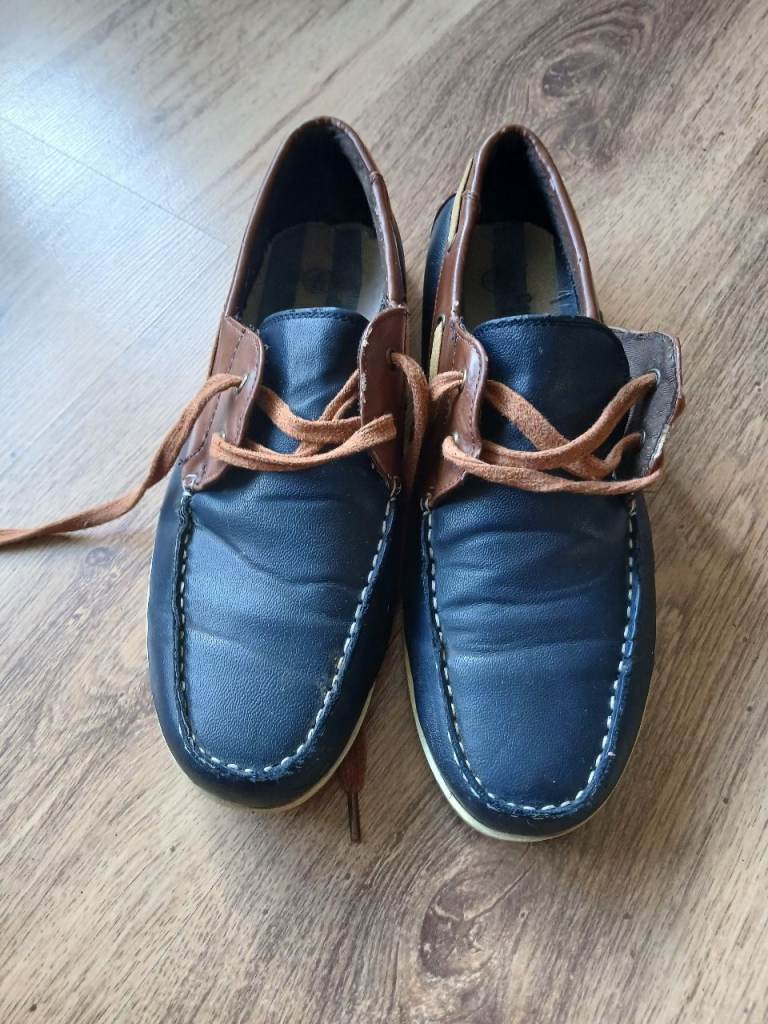Mens shoes 