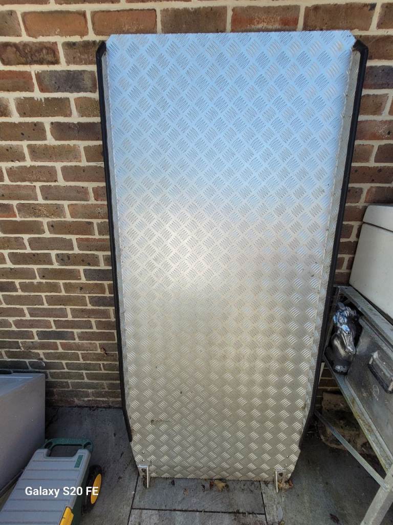 Aluminium Checker Plate Access Ramp – Good Condition