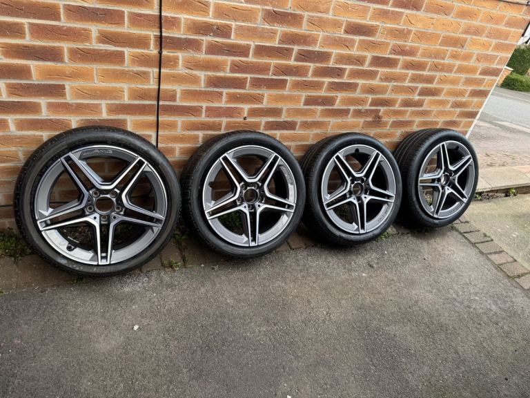 18inch Mercedes Benz amg alloys with wheels