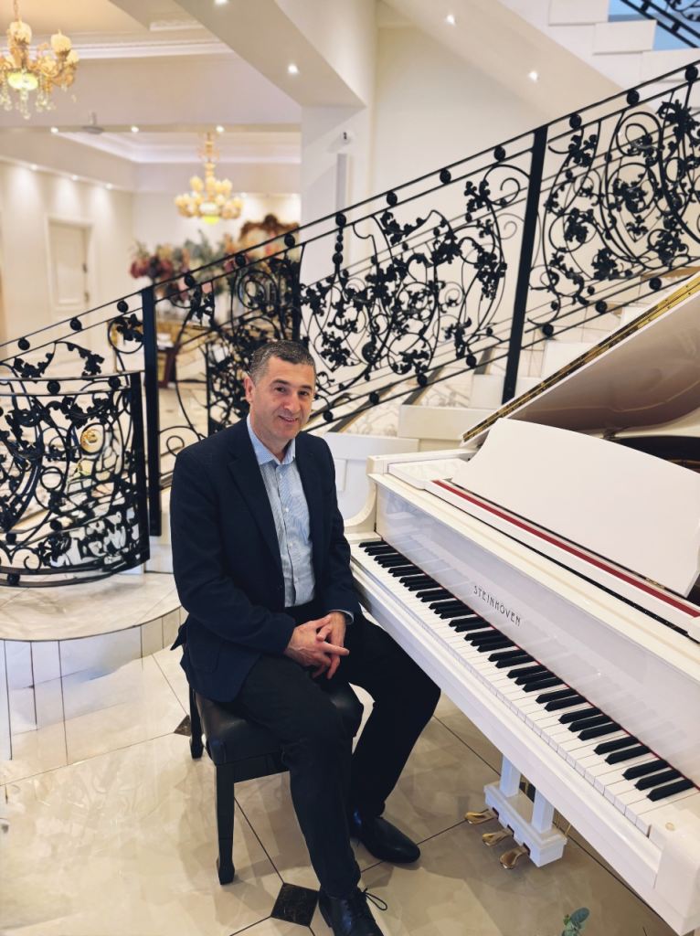 Pianist 
