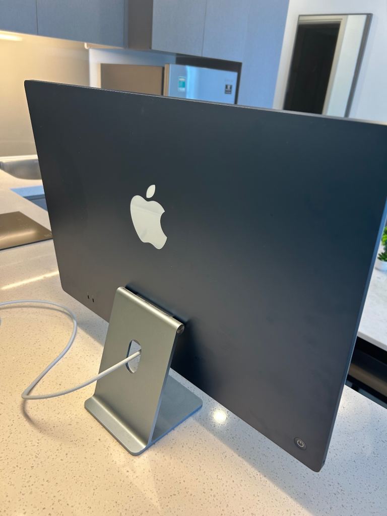 image for 2021 iMac perfect condition 