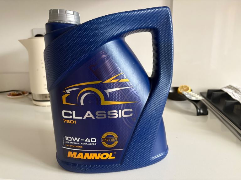 Classic Mannol 7501 10W-40 oil