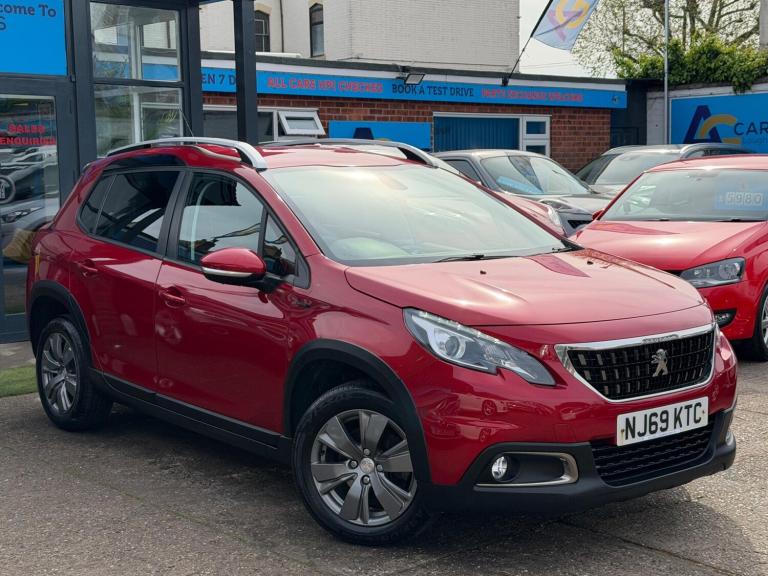 2019 Peugeot 2008 1.2 PureTech Signature SUV 5dr Petrol Manual Euro 6 (s/s) (110 ps) HATCHBACK Pe...