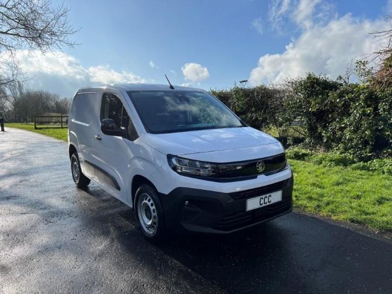 December 2025 Vauxhall Combo 1.5 2300 Prime Plus (100) SWB