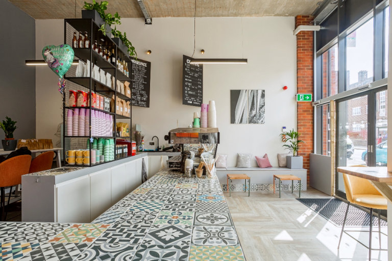 London - SW19 6NW, Access to professional office space for 3 people in HQ Wimbledon Park Road