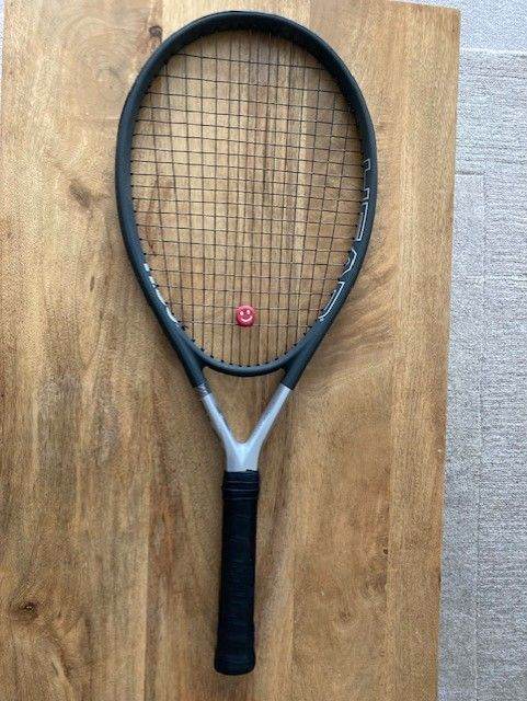 Head TiS6 tennis racket 