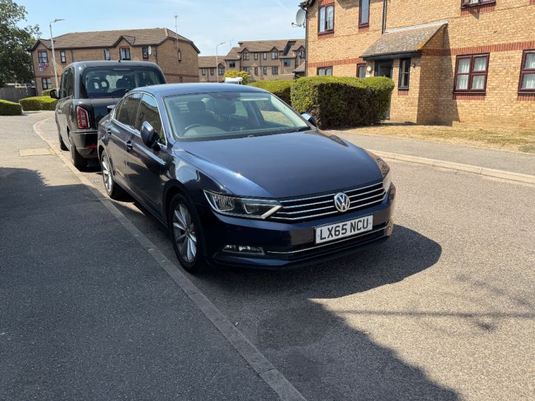 Volkswagen, PASSAT, Saloon, 2016, Semi-Auto, 1598 (cc), 4 doors