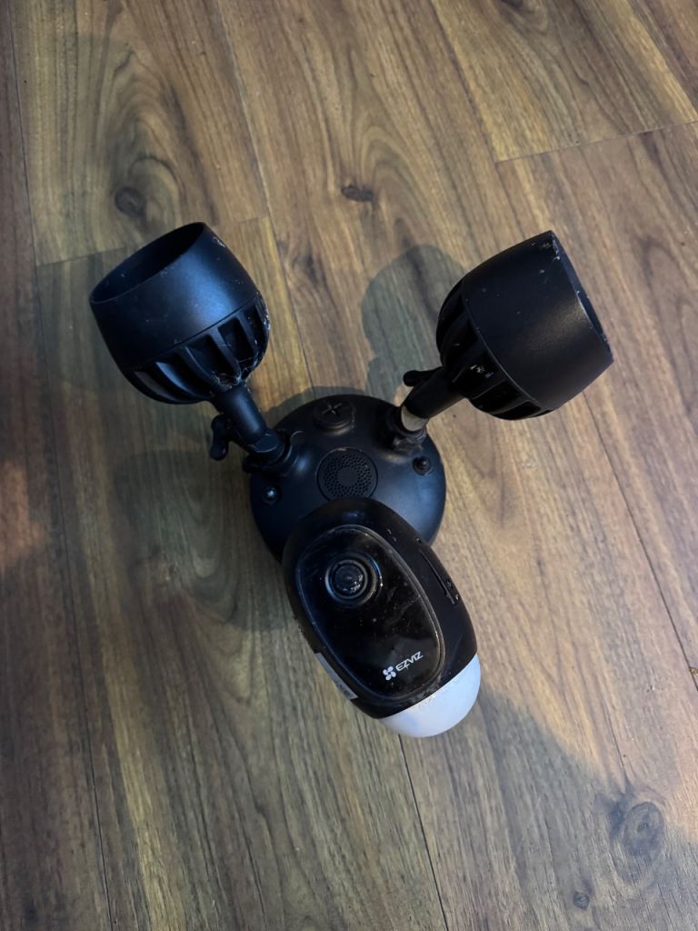 EZVIZ LC1C Two-in-One Outdoor Smart Security Light Camera - Black