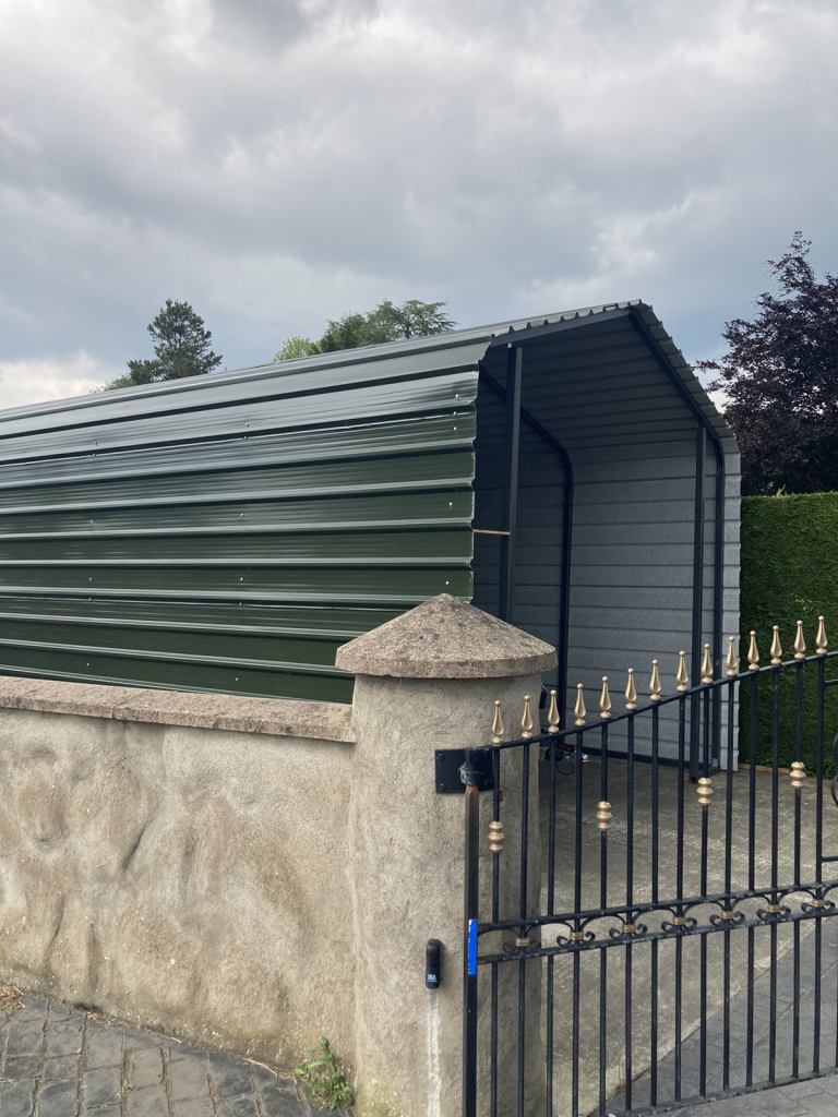 Shed / roof for camper cover