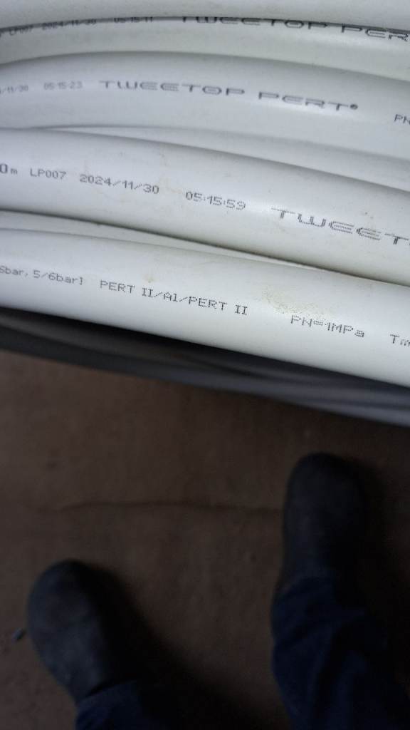 25/2.5 Pert Heating pipe 