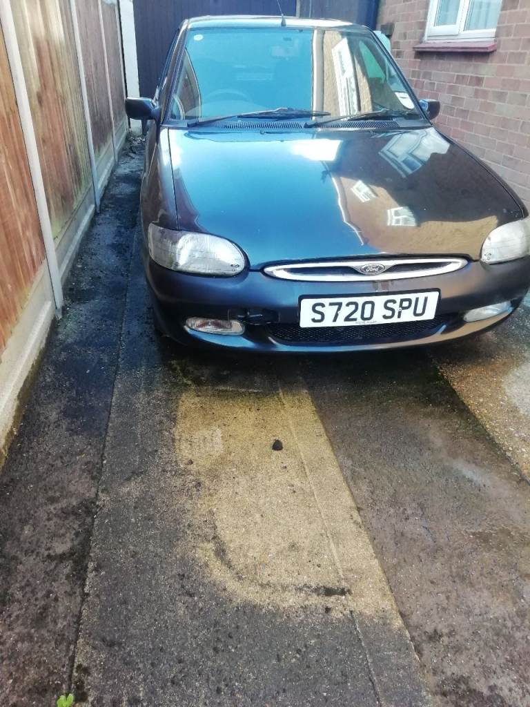 Ford, ESCORT Ghia X Hatchback, 1998, Manual, 16v (cc), 5 doors