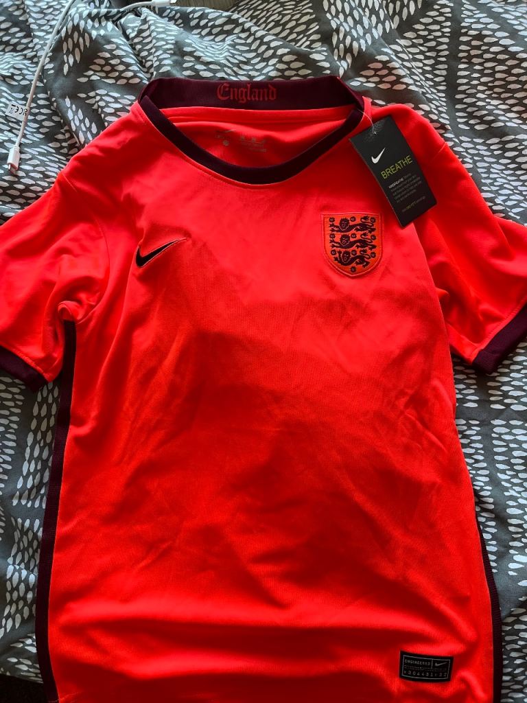 Brand New Kids England Football Top - Red Polyester Shirt