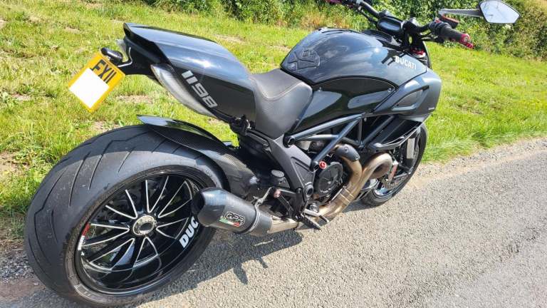 2011 11 DUCATI DIAVEL 1198 BLACK PERFORMANCE CRUISER NEW MOT 10k MILES MINT