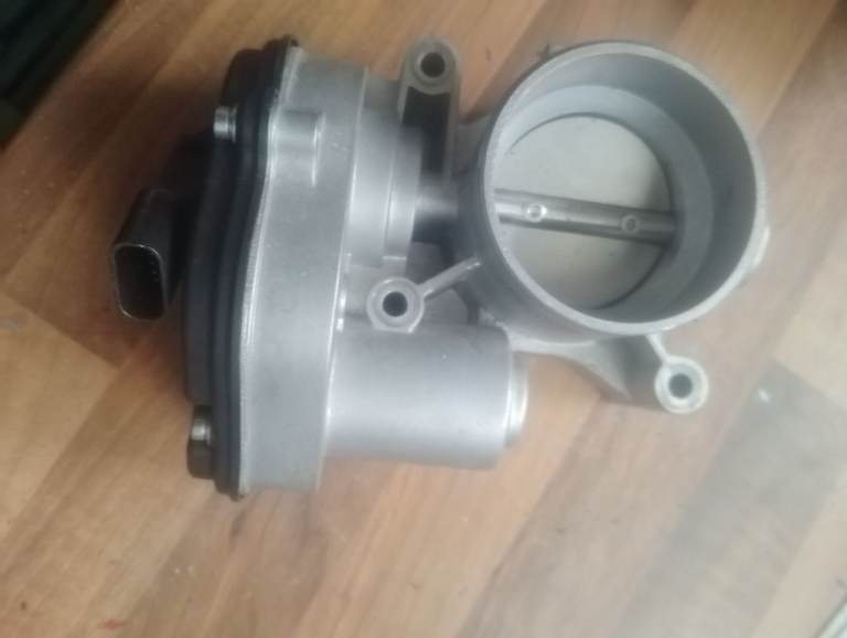 New ford fiesta mk6 ST150 throttle body 