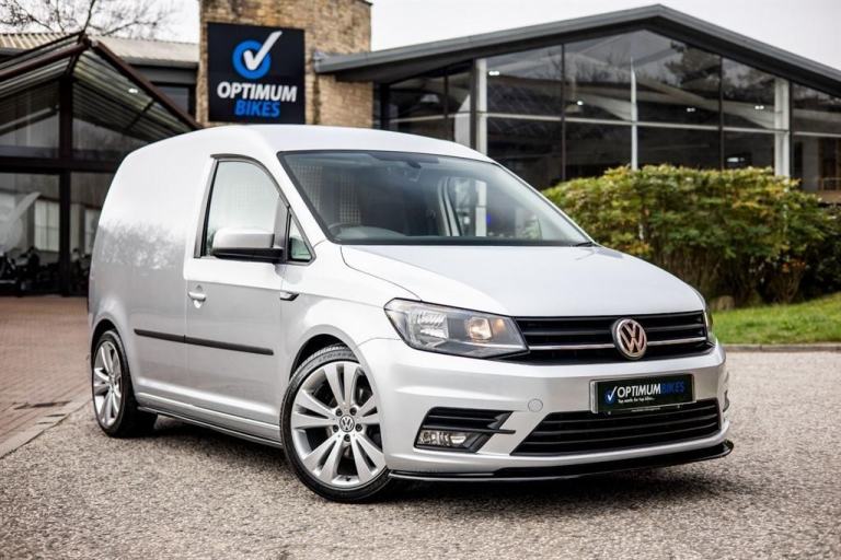 Volkswagen Caddy C20 TDI HIGHLINE ! R-LINE ! STUNNING