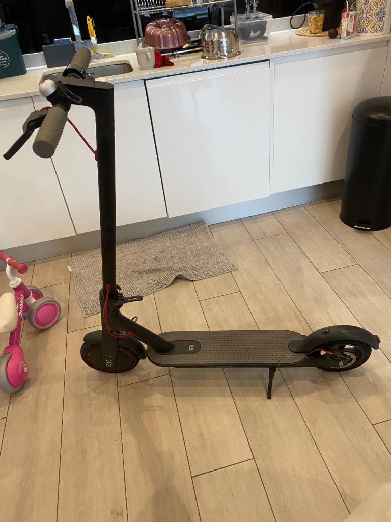 Xiaomi Mi electric scooter 