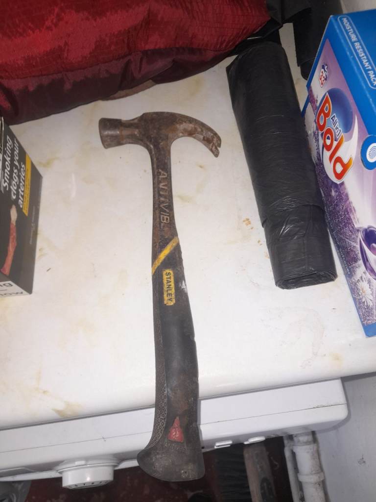 Claw hammer 