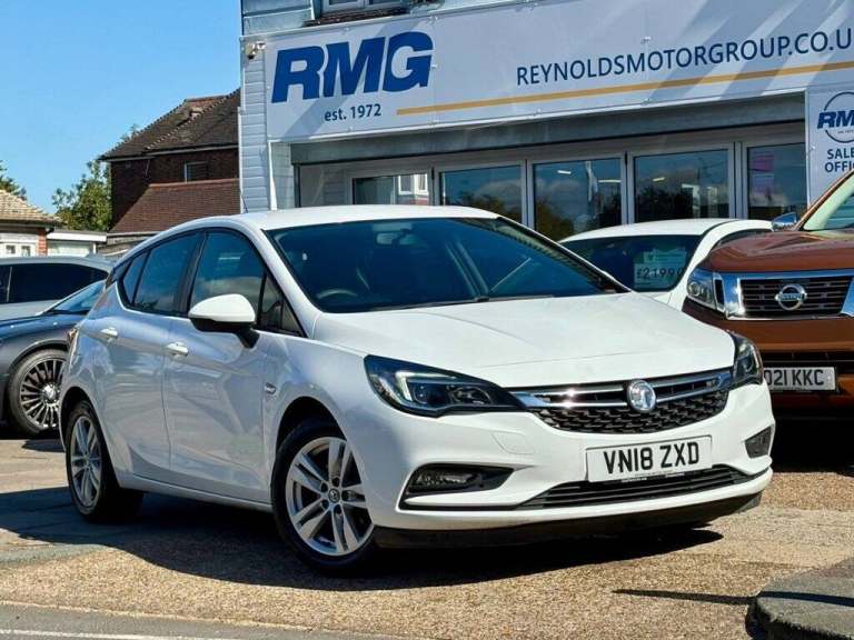 2018 Vauxhall Astra 1.6 CDTi 16V ecoTEC Design 5dr HATCHBACK DIESEL Manual