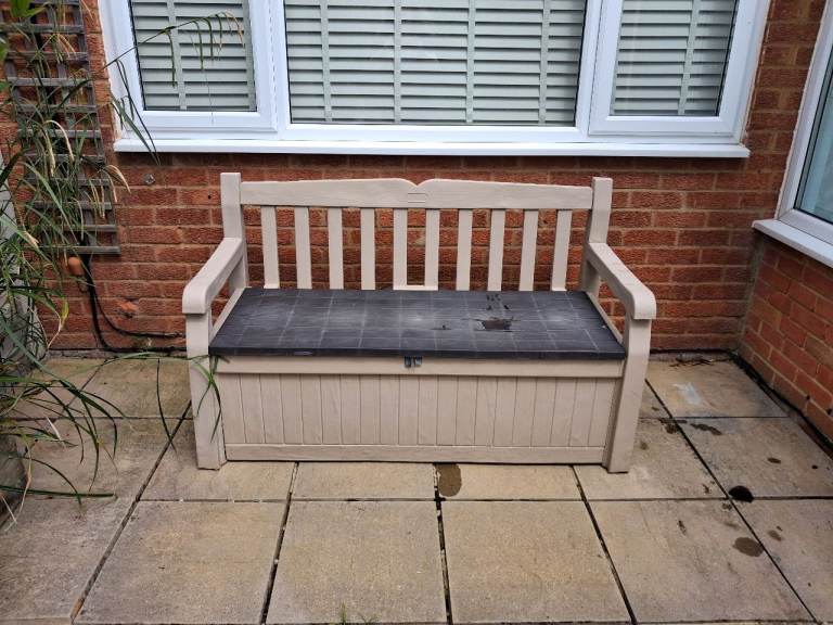 FREE - Garden bench