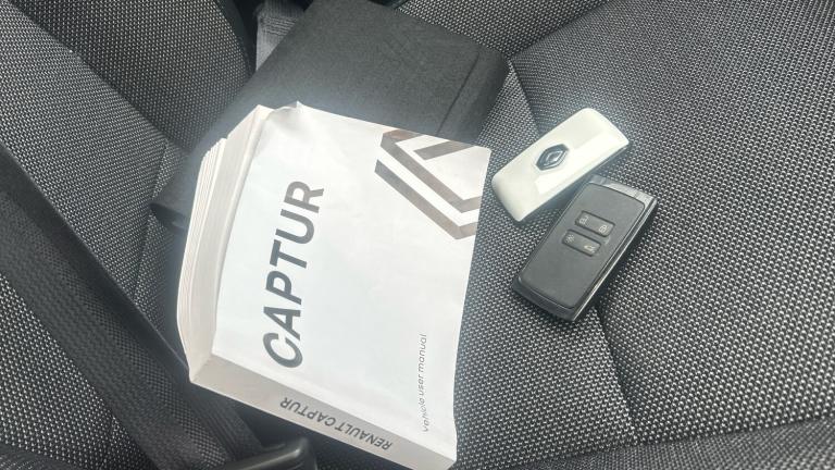 2023 Renault Captur 1.6 E-Tech full hybrid 145 Techno 5dr Auto Hybrid Hatchback Hatchback Hybrid ...