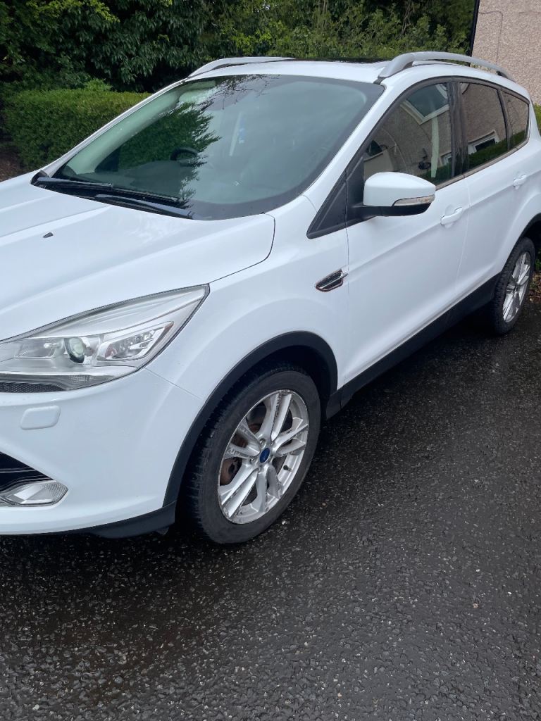Ford, KUGA, Hatchback, 2016, Manual, 1997 (cc), 5 doors
