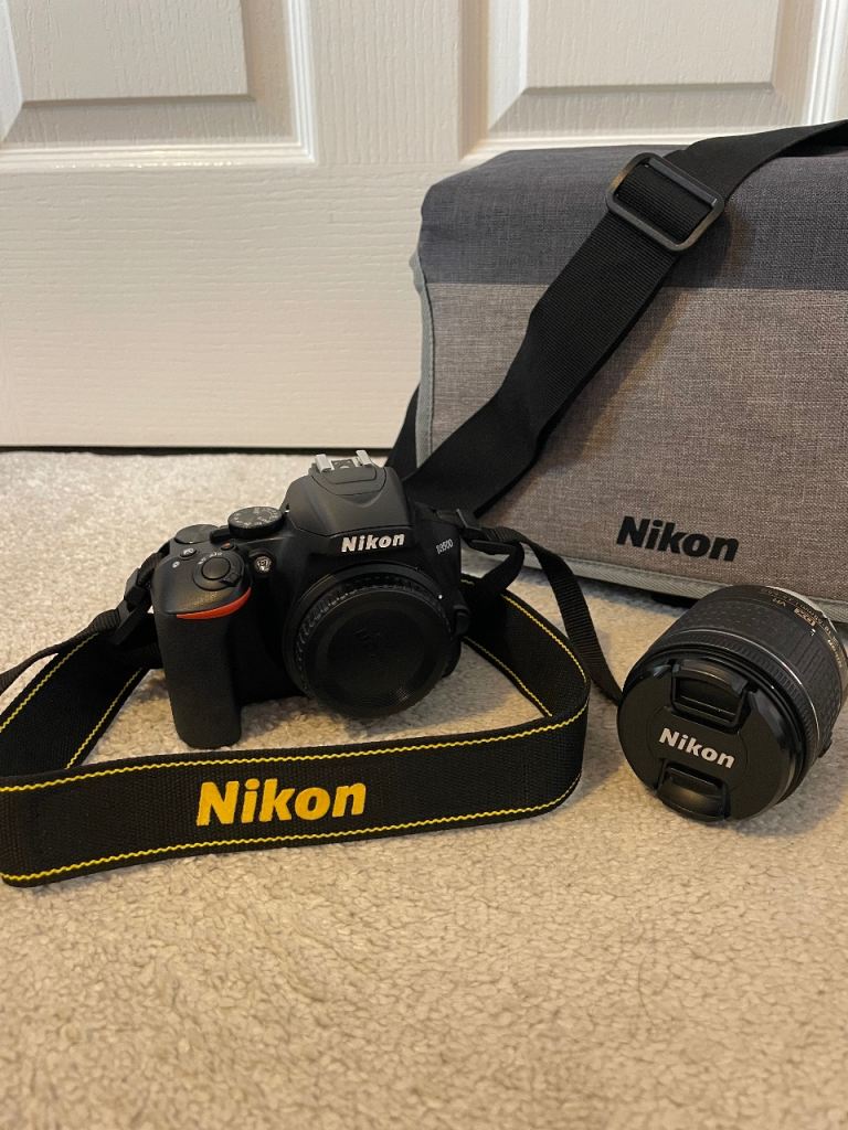 Nikon D3500 DSLR Camera 