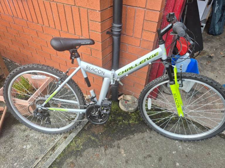 Challenge Beacon folding bike