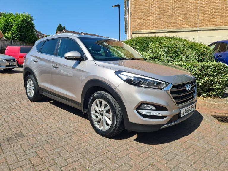 2017 Hyundai TUCSON 1.7 CRDi Blue Drive Premium 5dr 2WD ESTATE Diesel Manual