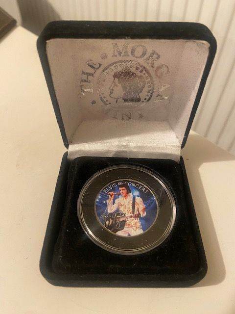 Elvis Coin - Half Dollar Colourised Coin *BOXED EX*