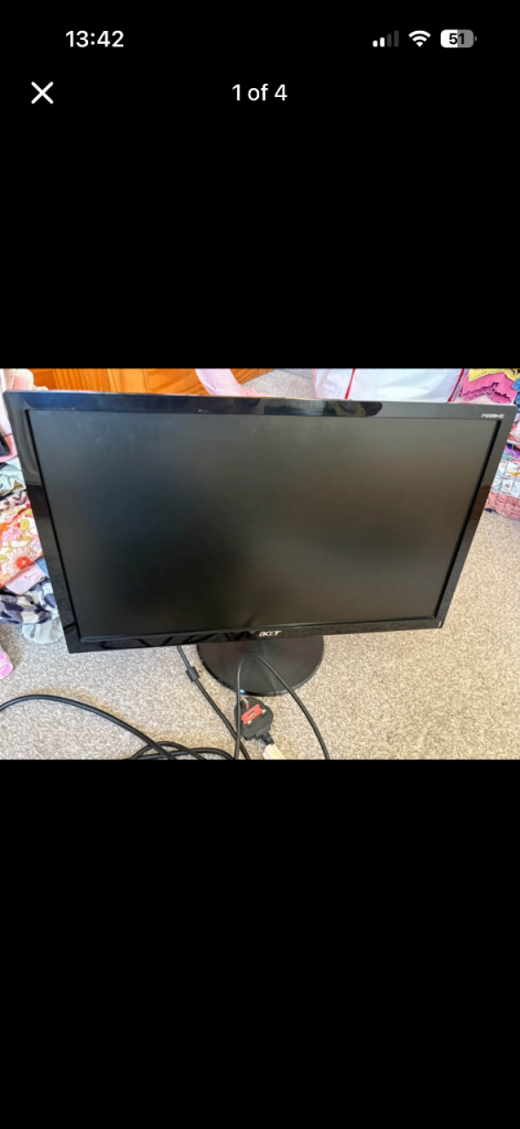 Computer monitor 21.5”