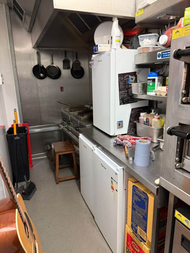 Pub & Bar Kitchen for rent in Kingston upon Thames