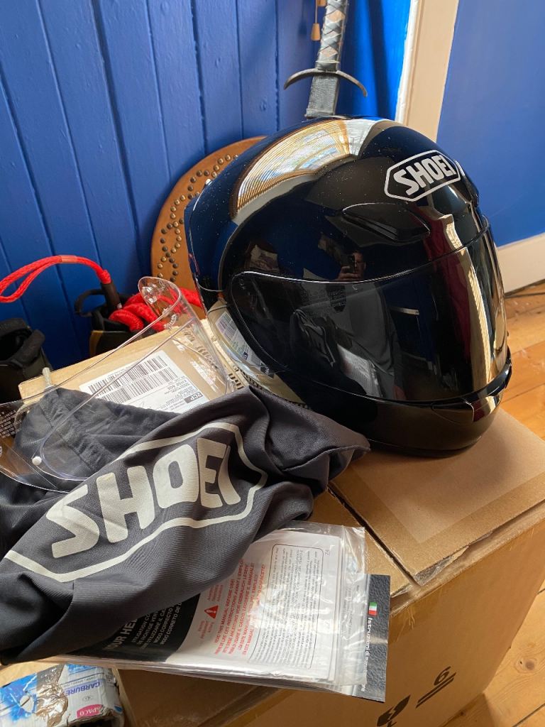 Shoei xr 1000 helmet