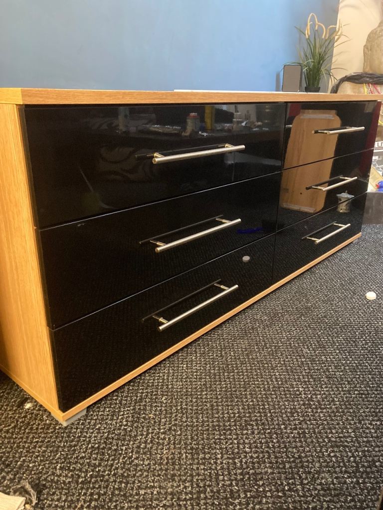 Chest of 6 drawers 