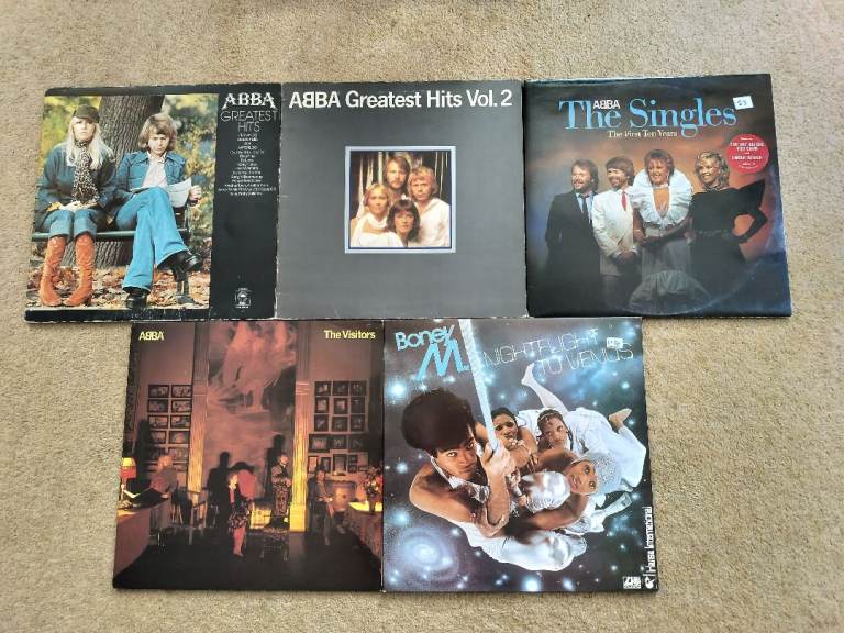 120 Vinyl records + 3 Shellac gramophone Records / various genres 