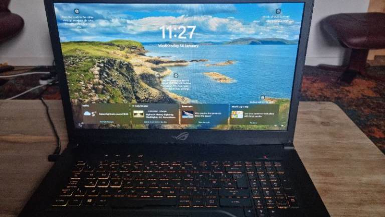 ASUS Strix ga-703gs gaming laptop