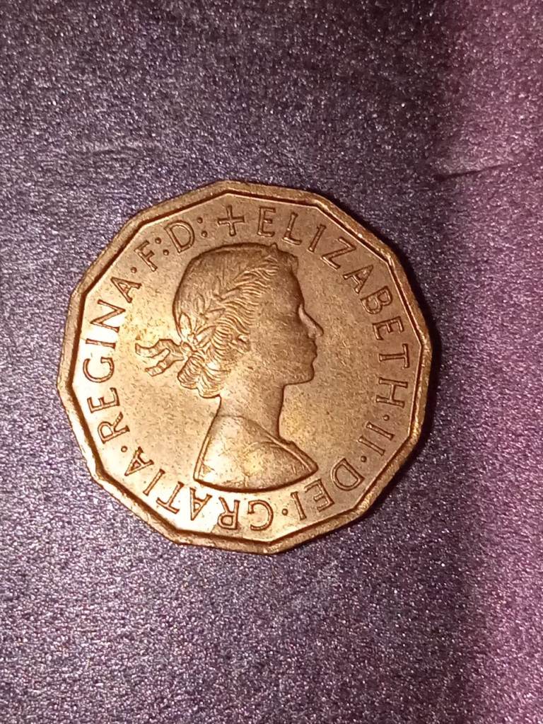 1967 three pence coin QE II