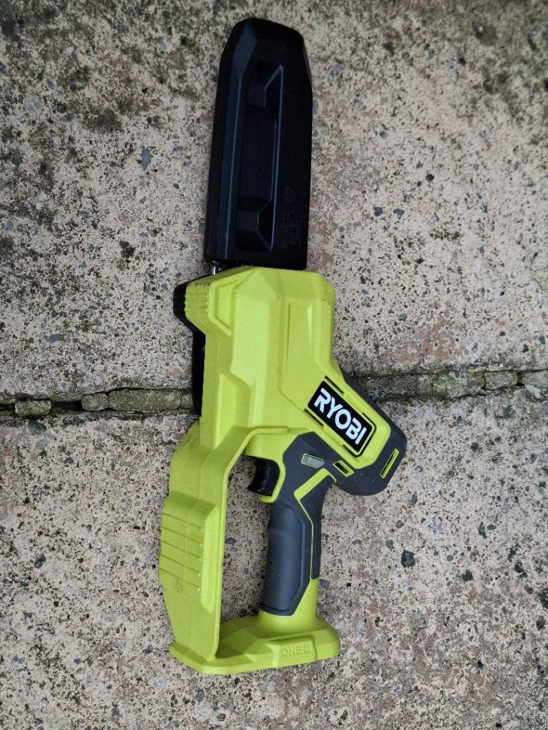 Ryobi 18v. Cordless chainsaw/ pruner