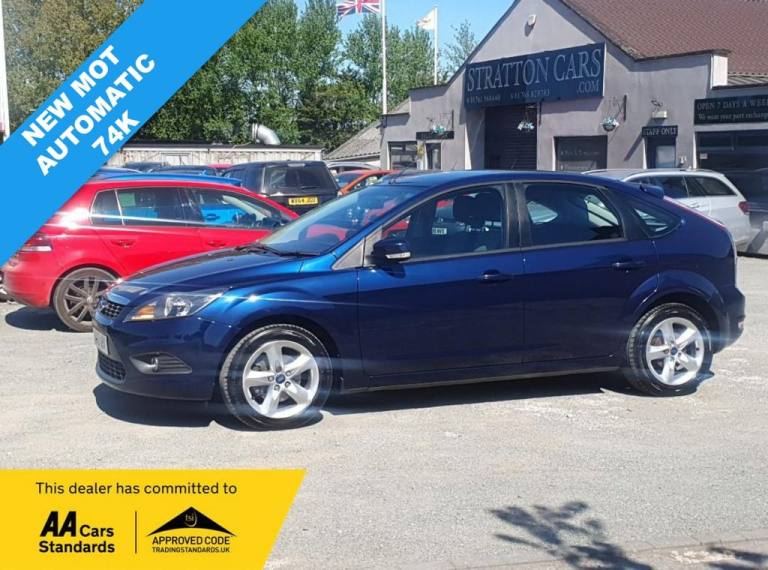 2010 Ford Focus 1.6 Zetec 5dr Auto HATCHBACK PETROL Automatic