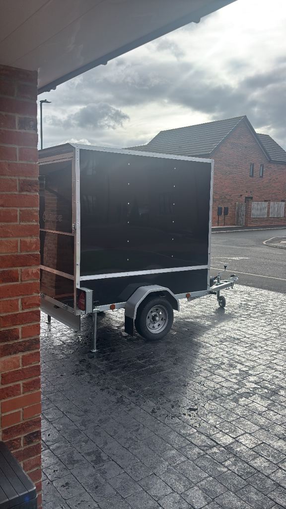 Box Trailer/Food Van