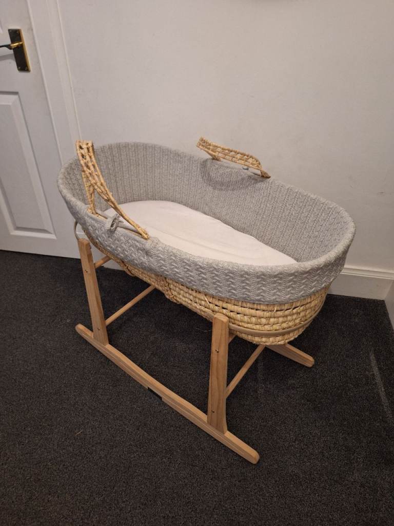 Clair de Lune Moses Basket
